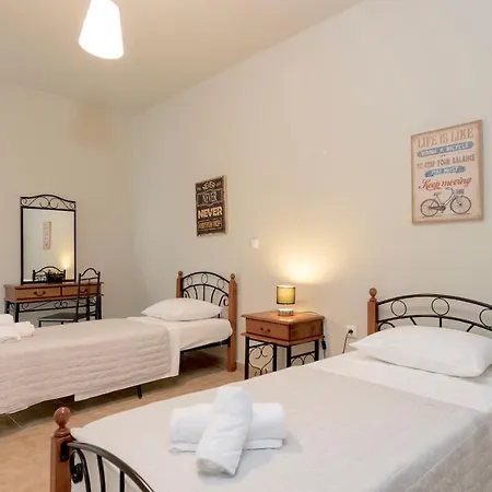 Estia Villa *